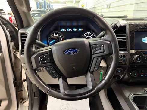 Used 2017 Ford F150 XLT w/ Equipment Group 302A Luxury AWD/4WD image 15