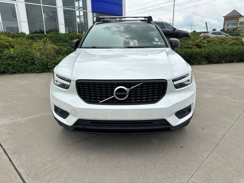 Used 2020 Volvo XC40 T5 R-Design w/ Protection Package Premier AWD/4WD image 2