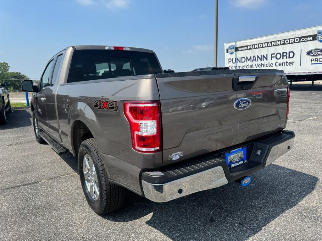 Used 2018 Ford F150 XLT w/ Equipment Group 302A Luxury AWD/4WD image 5