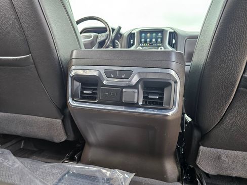 Used 2020 GMC Sierra 3500 Denali w/ Denali Ultimate Package AWD/4WD image 27