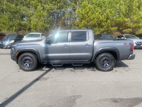 Used 2025 Nissan Frontier Pro-X w/ Pro Premium Package image 8