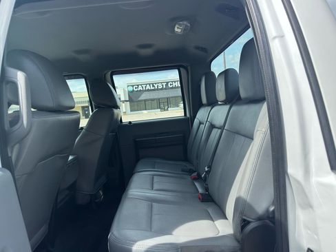 Used 2015 Ford F250 XL w/ Power Equipment Group AWD/4WD image 14