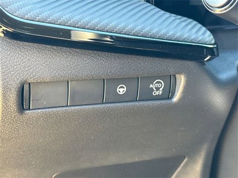 New 2026 Nissan Kicks SR w/ Cold Weather Package image 21
