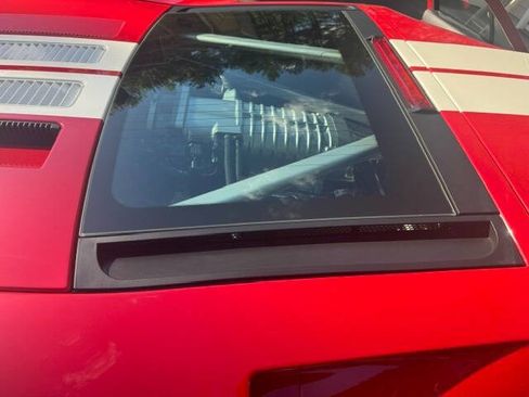 Used 2005 Ford GT RWD image 35