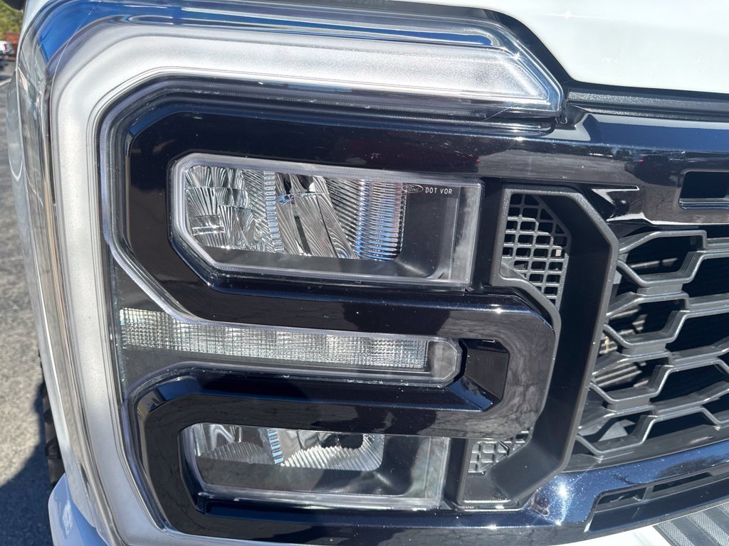 Certified 2025 Ford F250 4x4 Crew Cab Super Duty image 57