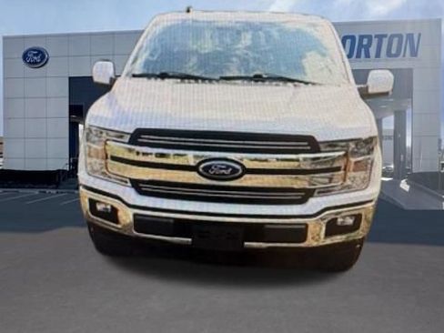 Used 2019 Ford F150 Lariat w/ Trailer Tow Package RWD image 3