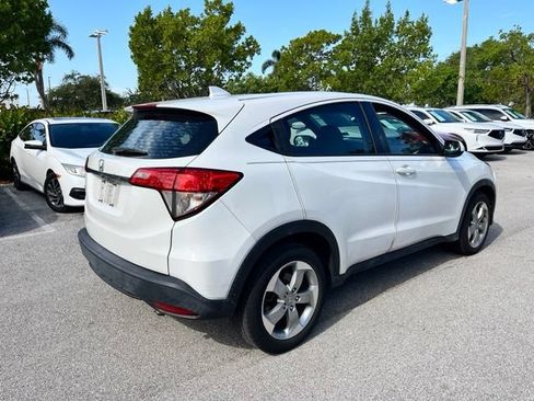 Used 2020 Honda HR-V LX image 5