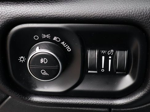 Used 2022 RAM 2500 Laramie image 21