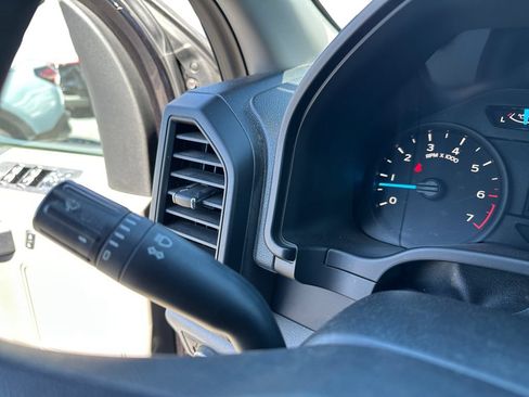 Used 2019 Ford F150 XL w/ Equipment Group 101A Mid AWD/4WD image 18