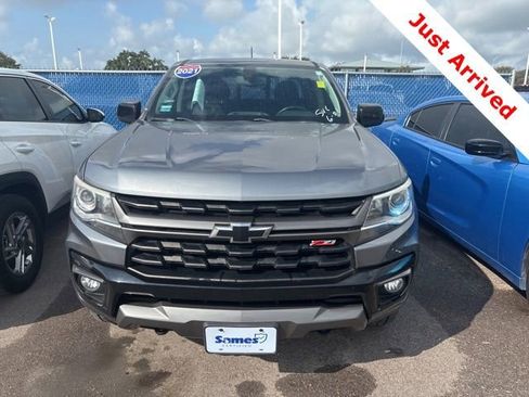 Used 2021 Chevrolet Colorado Z71 AWD/4WD image 5