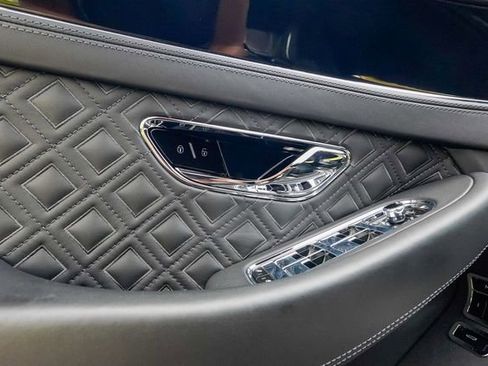 Used 2020 Bentley Continental GT V8 image 54