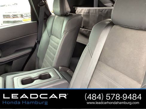 Used 2022 Mitsubishi Outlander SE image 21