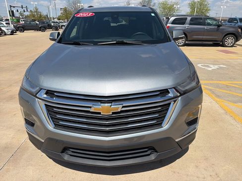 Used 2023 Chevrolet Traverse LT w/ LPO, Floor Liner Package AWD/4WD image 8