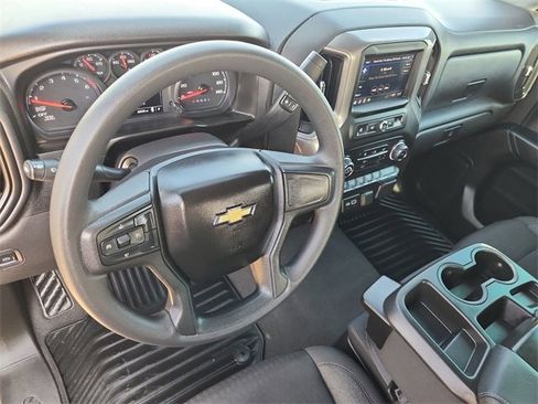 Used 2023 Chevrolet Silverado 1500 Custom image 10