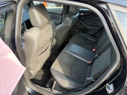 Used 2017 Ford Focus RS image 12