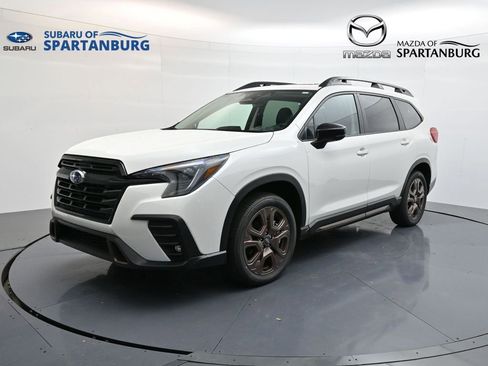 Certified 2025 Subaru Ascent Bronze Edition w/ Popular Package #2 AWD/4WD image 3