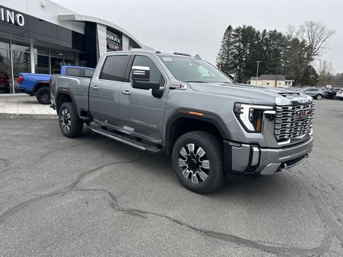 New 2026 GMC Sierra 3500 Denali w/ Technology Package image 12