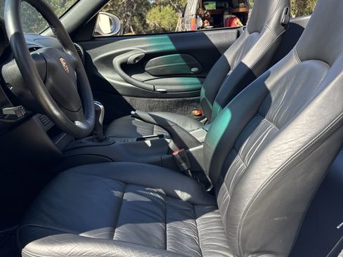 Used 2002 Porsche 911 Cabriolet image 23