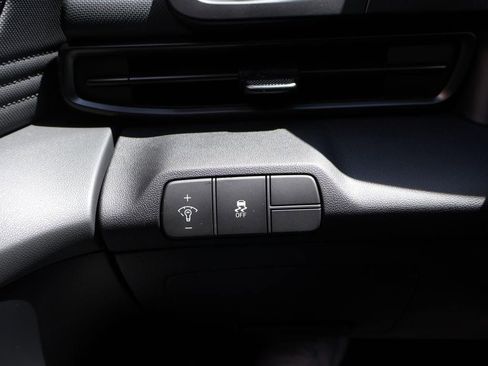 New 2026 Hyundai Elantra Sport FWD image 31