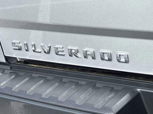 Used 2018 Chevrolet Silverado 1500 W/T RWD image 29