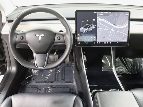 Used 2020 Tesla Model 3 Performance image 14