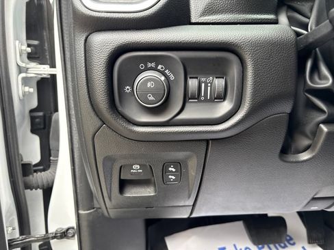Used 2025 RAM 1500 Big Horn AWD/4WD image 63