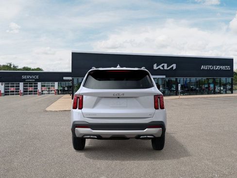 New 2026 Kia Sorento S image 5