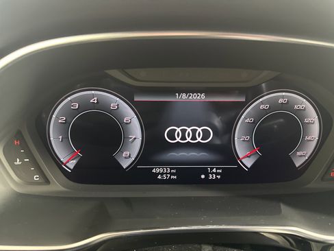 Used 2024 Audi Q3 2.0T Premium Plus image 17