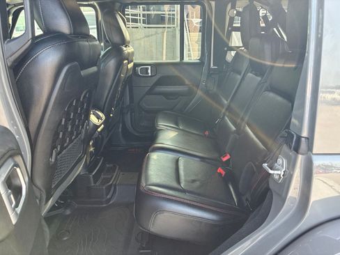 Used 2020 Jeep Wrangler Unlimited Rubicon AWD/4WD image 16