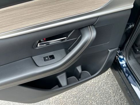 New 2026 MAZDA CX-90 Plug-In Hybrid w/ Preferred AWD/4WD image 25