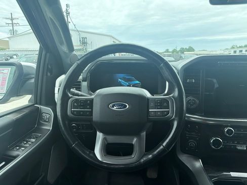 Used 2021 Ford F150 Lariat w/ Equipment Group 502A High AWD/4WD image 11