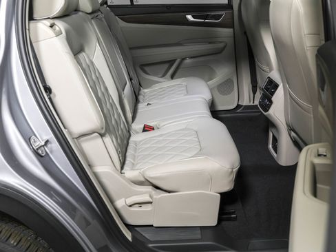 New 2026 Volkswagen Atlas SEL Premium R-Line AWD/4WD image 41