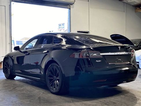 Used 2017 Tesla Model S 75 image 2