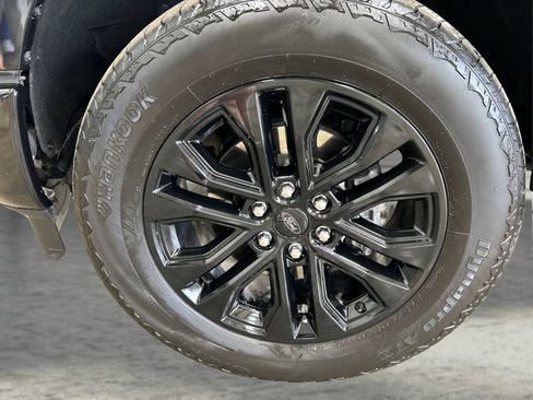 Used 2024 Ford F150 Lariat w/ Equipment Group 502A High AWD/4WD image 20