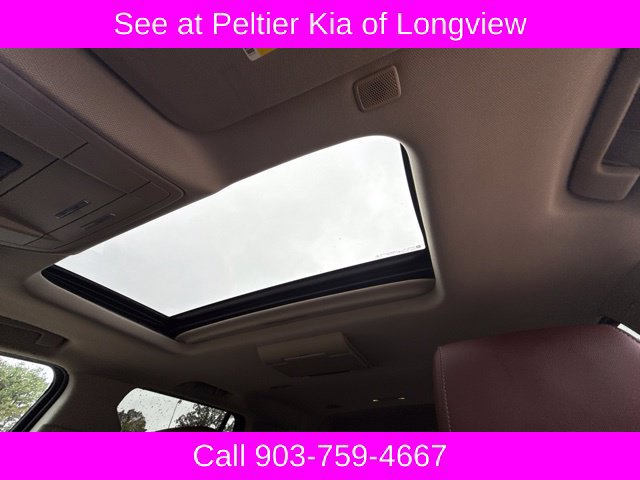 Used 2018 Chevrolet Tahoe Premier RWD image 26