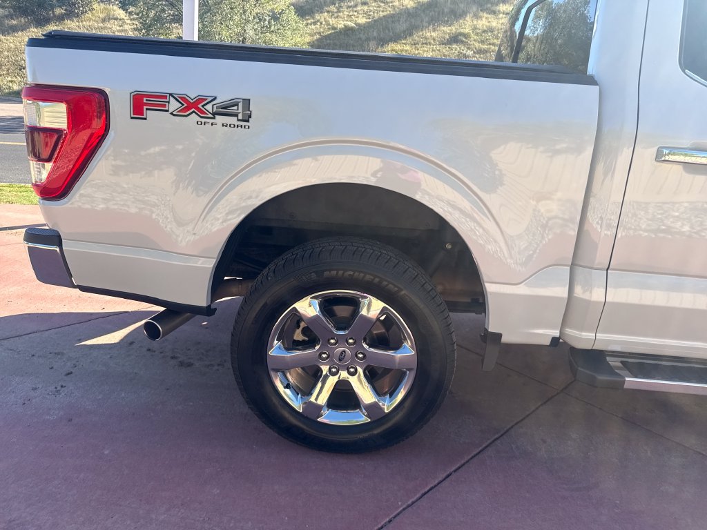 Certified 2022 Ford F150 Lariat w/ Equipment Group 502A High AWD/4WD image 31