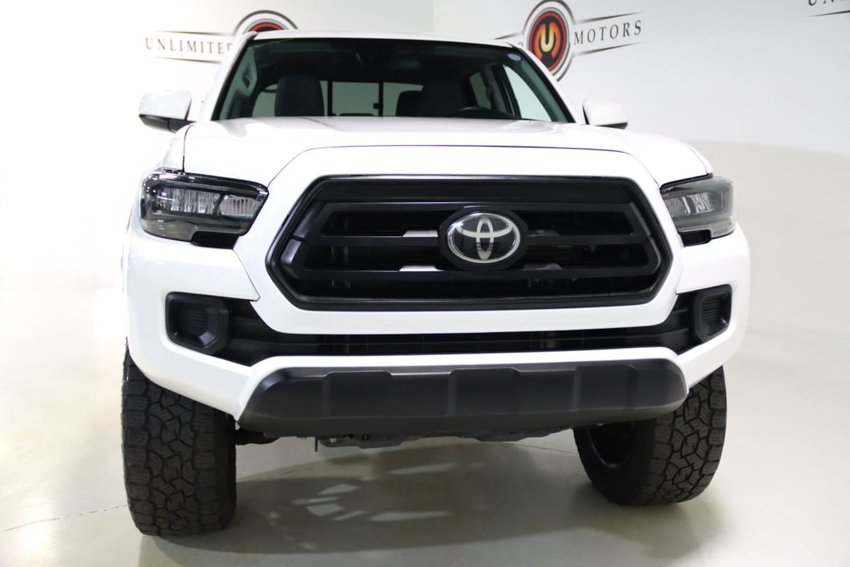 Used 2020 Toyota Tacoma SR AWD/4WD image 21