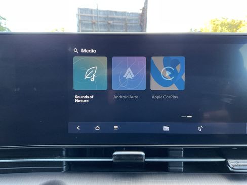 Used 2025 Hyundai Kona SE image 23