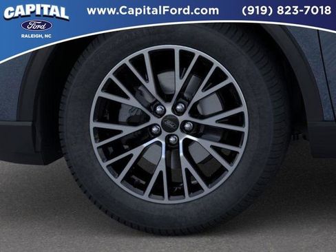 New 2026 Ford Escape SE image 19