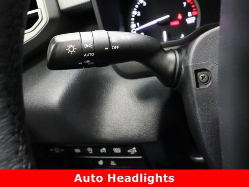 Used 2023 Toyota Tundra Limited image 29