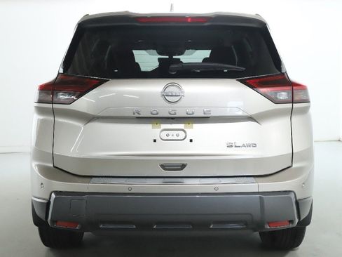 Certified 2024 Nissan Rogue SL image 43