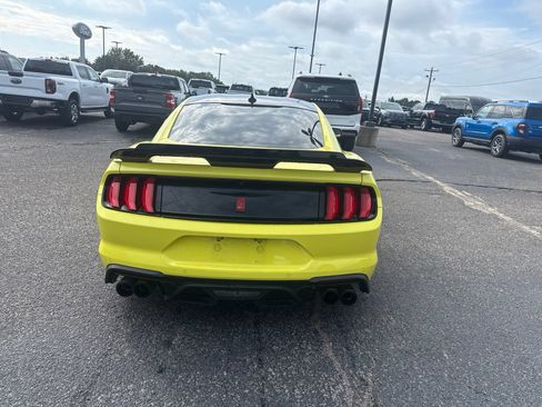 Used 2021 Ford Mustang GT Premium w/ Equipment Group 401A RWD image 6