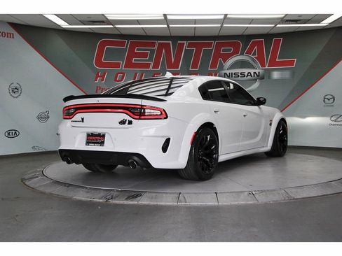 Used 2023 Dodge Charger Scat Pack RWD image 5