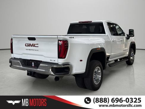 Used 2024 GMC Sierra 3500 SLE w/ SLE Convenience Package AWD/4WD image 4