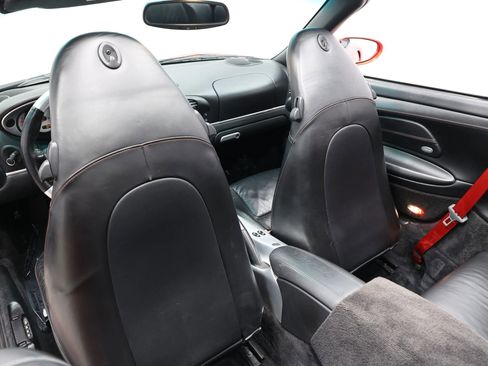 Used 2005 Porsche 911 Turbo image 52