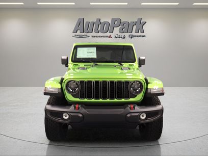 New 2026 Jeep Wrangler Unlimited Rubicon w/ Technology Group