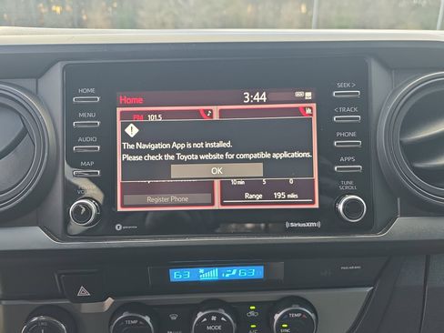 Used 2023 Toyota Tacoma SR image 21