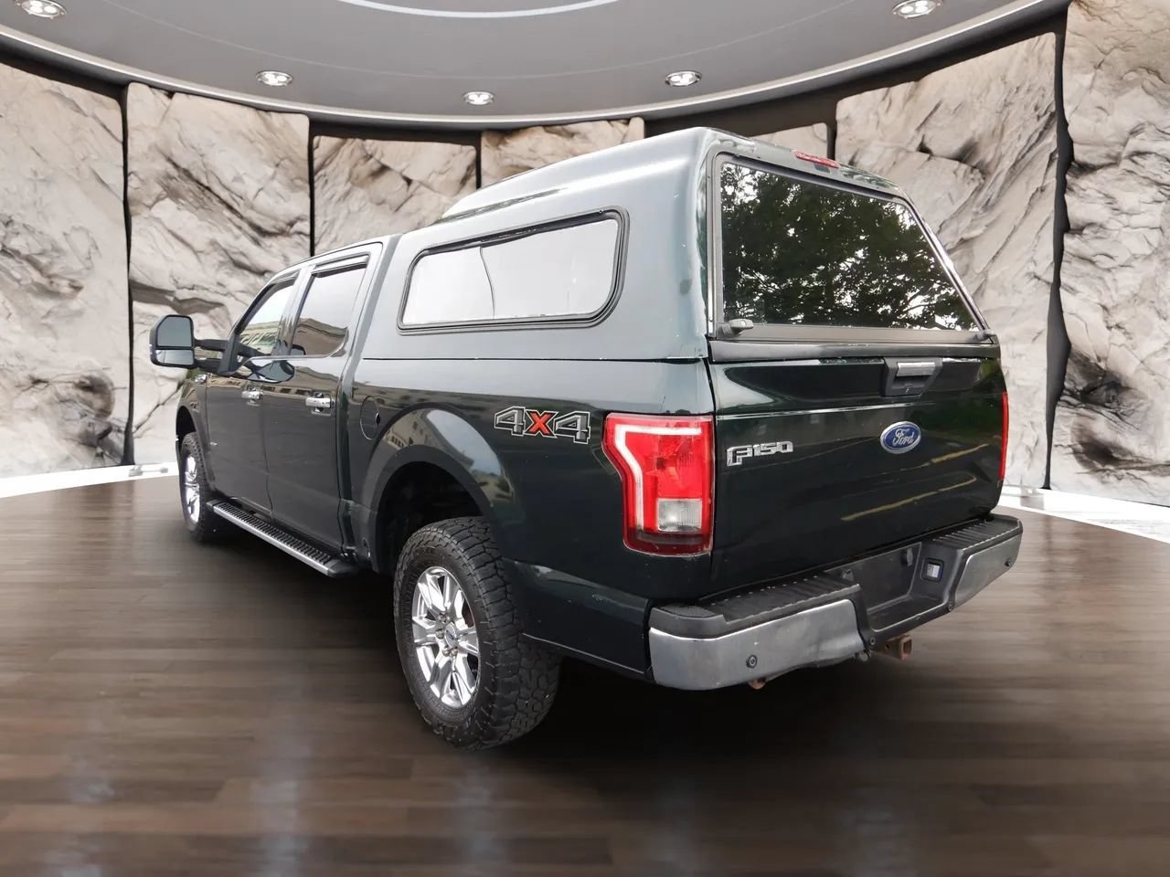 Used 2015 Ford F150 XLT w/ Equipment Group 302A Luxury AWD/4WD image 8