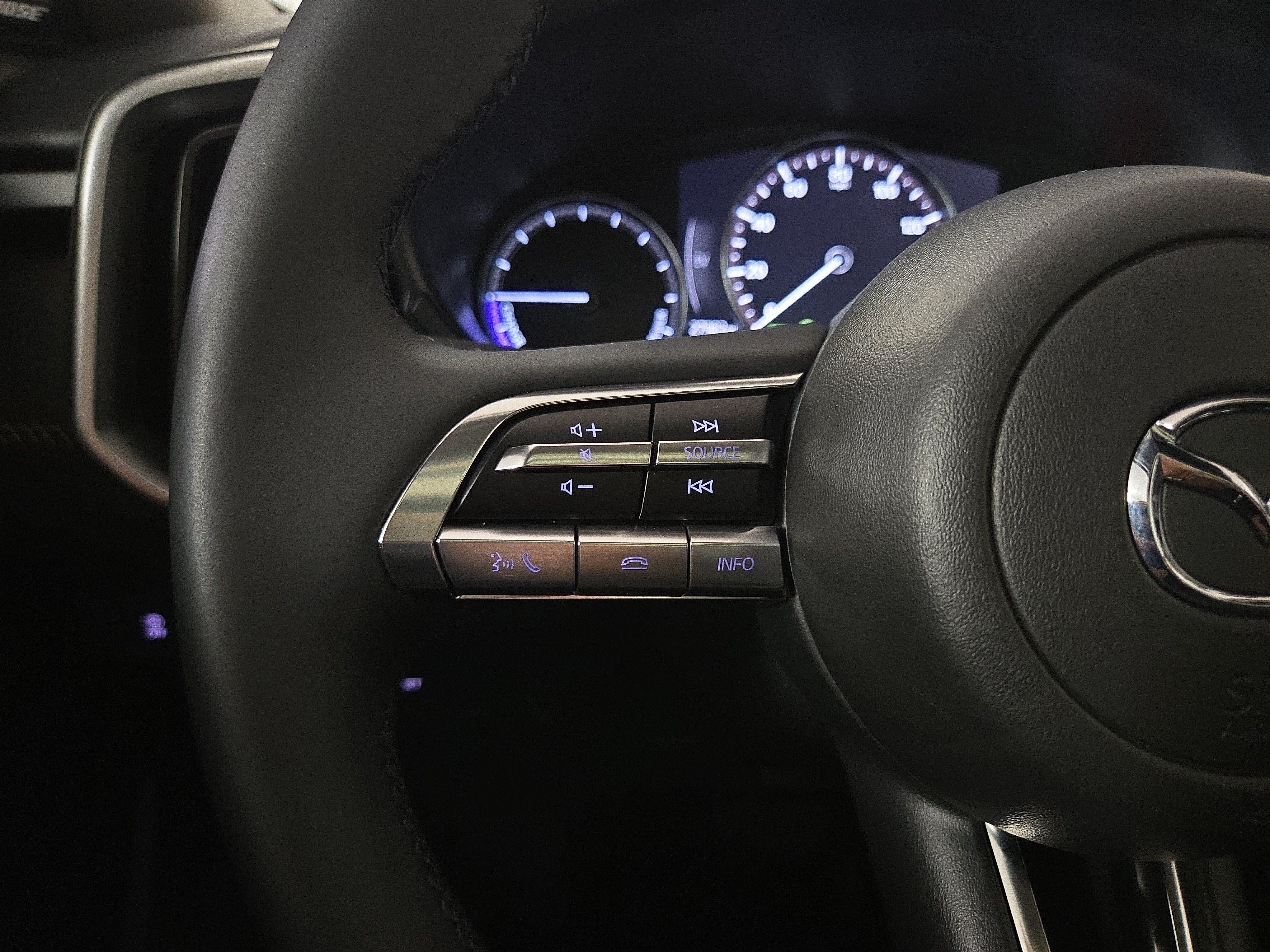 Certified 2025 MAZDA CX-50 AWD 2.5 Hybrid w/ Premium Pkg image 15