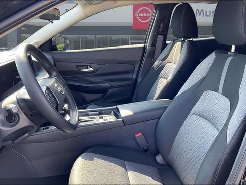 New 2026 Nissan Sentra SV w/ Floor Mat Package FWD image 7